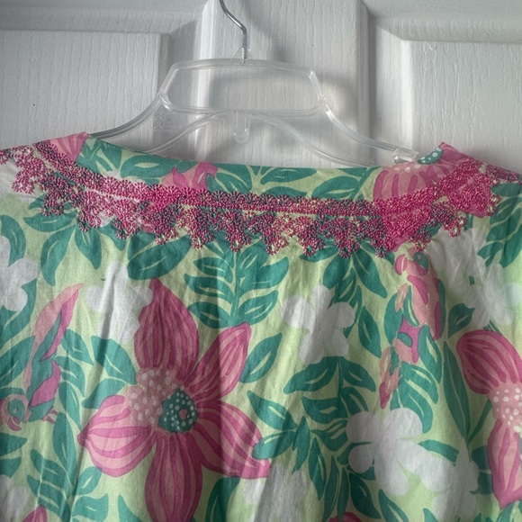 LILLY PULITZER Pink and Green Floral Nighttime Caftan Sample - Picture 10 of 10